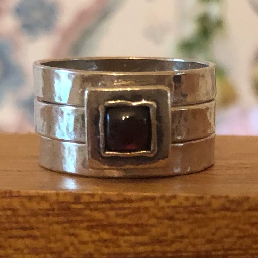 Vintage Silpada Sterling Silver Garnet Three Ring Set Size 8 - Picture 8 of 16